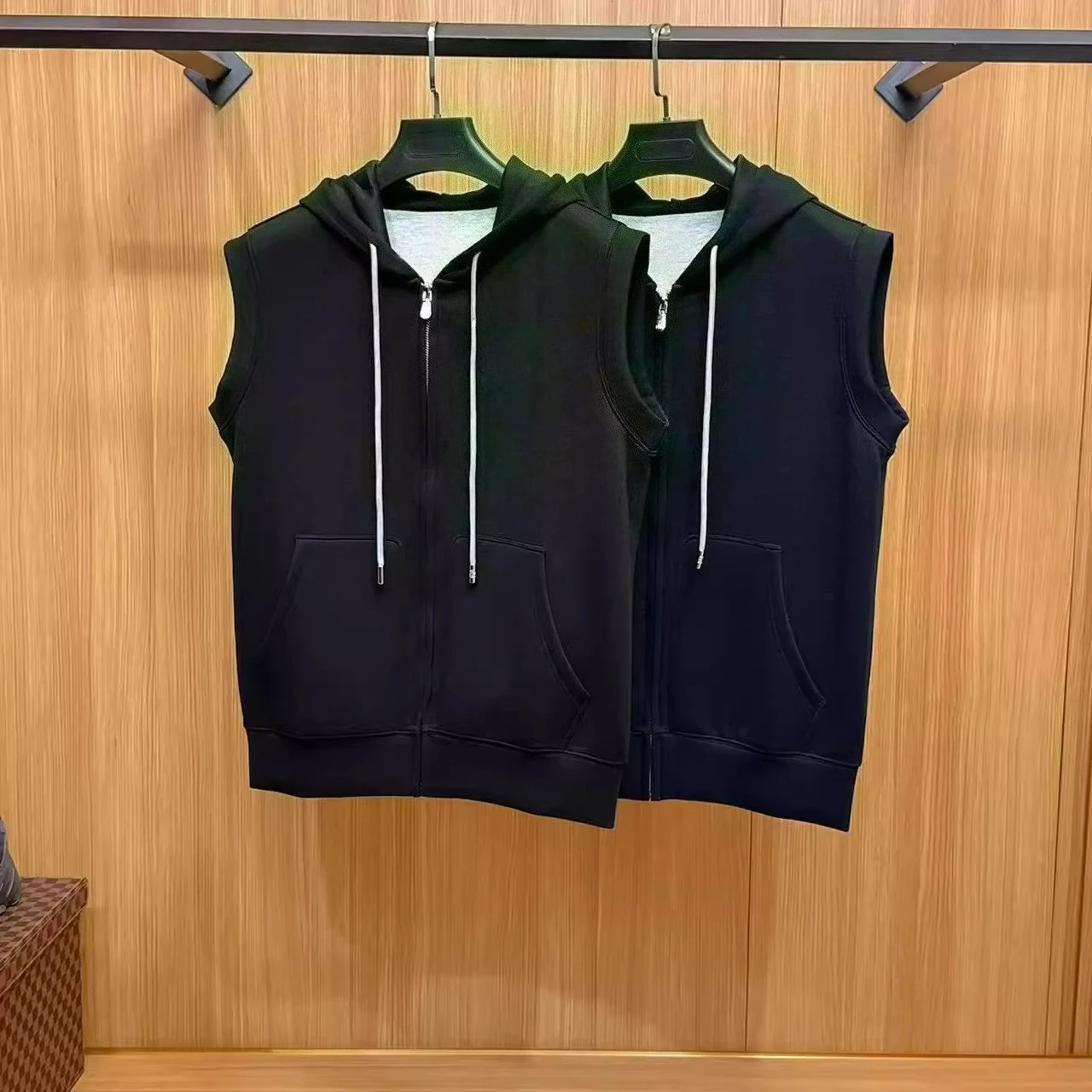 

BC Italian men's clothing autumn and winter new old money wind jacquard air layer cotton hooded vest business jacket