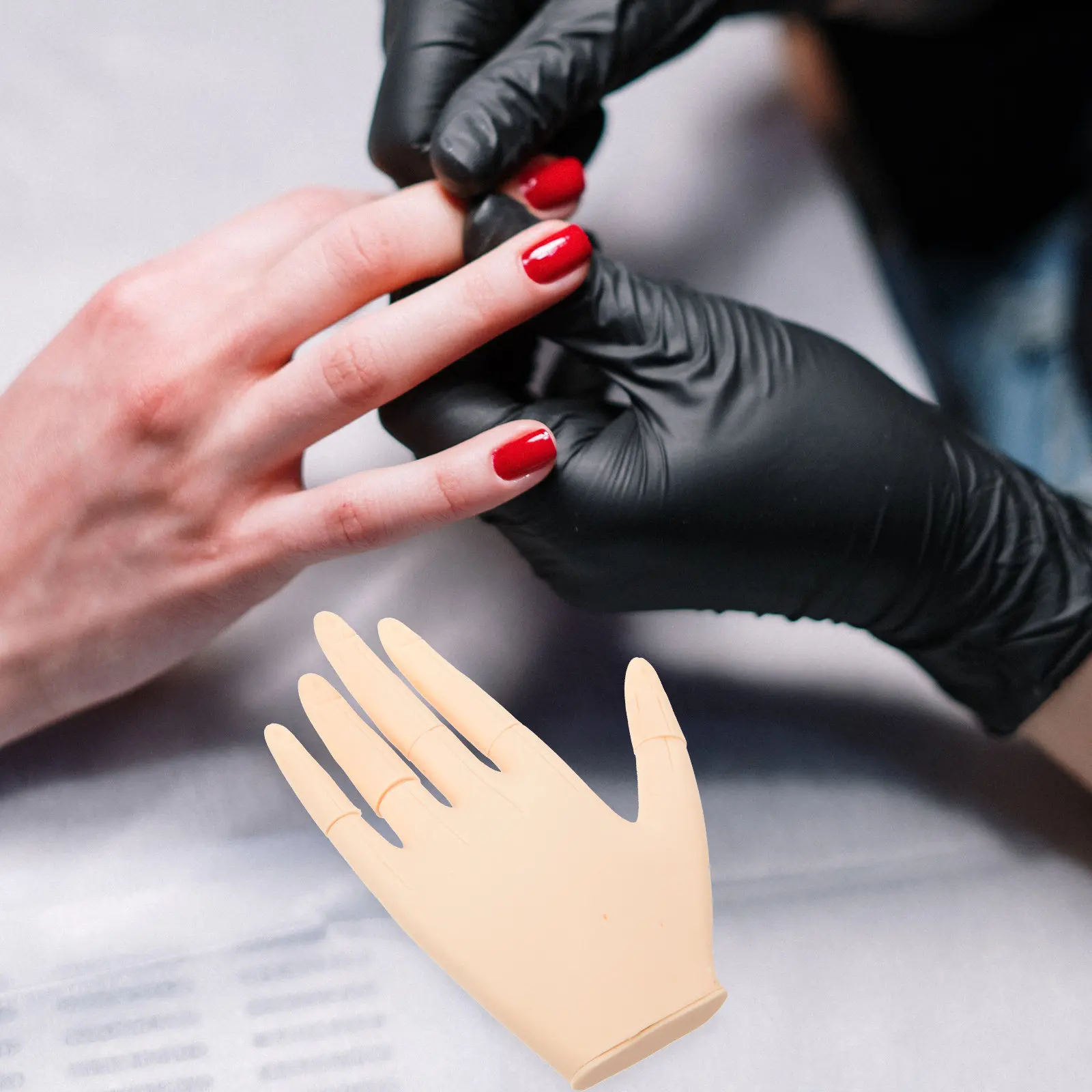 

Nail Practice Hand Silicone Lifelike Realistic Texture Excellent Hand Feeling Flexible Detachable Joints Reusable for Acrylic