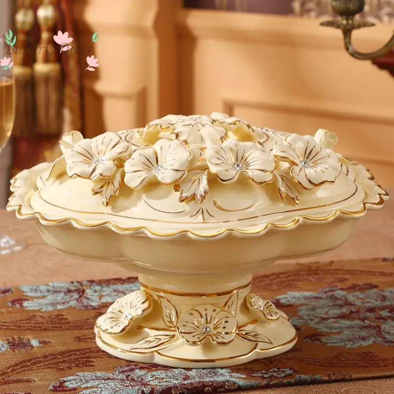 

European Ceramic Fruit Plate Luxury Fruit Plate Creative Living Room Dried Fruit Plate Grid Candy Box with Lid