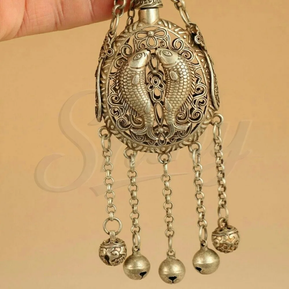 

Chinese Tibetan Silver Pisces Fish Hollow Out Snuff Bottle Pendant Bell Decorative Collectible Gifts