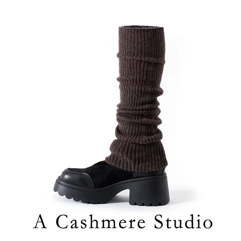Women's socks warm and thick in autumn/winter 100% cashmere leggings solid color wholesale.