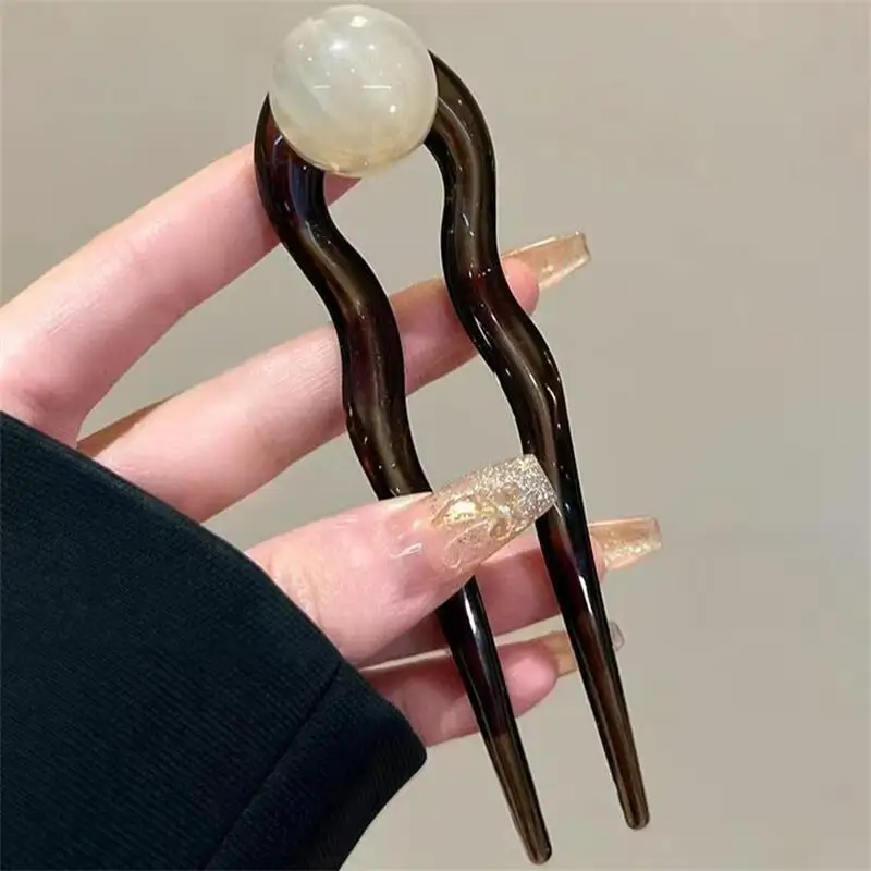 Fashion Colored Pearl U-Shaped Hair Sticks Hairpin Hair Fork Bun Sweet Trendy Acrylic Hair Clip for Women Girls Hair Accessories view 2