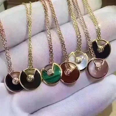 

925 Sterling Silver Fashion luxury Multicolor Amulet Horn necklace a classic personalized gift for ladies wedding party jewelry