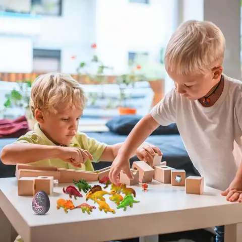 Hatching Dinosaur Eggs in Water Magic Growing Dinosaur Eggs Dinosaur Egg Toy  Easter Decor DIY Brain-training Plaything Interact