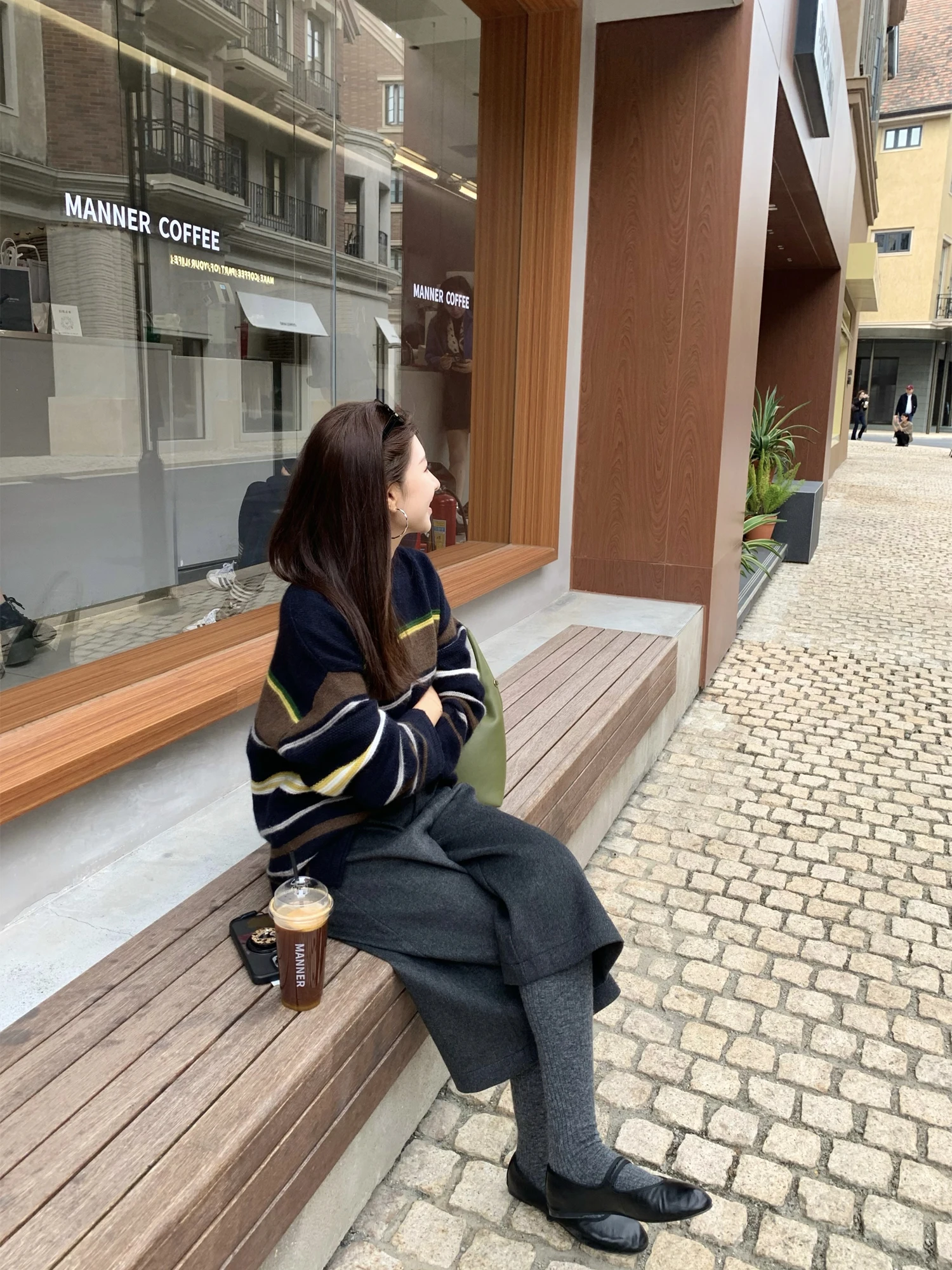 

Warm Woolen Women's Long Sve Sweater Striped Color Blo Neutral Sle Faionable Commute Sle round Ne Top for Autumn...