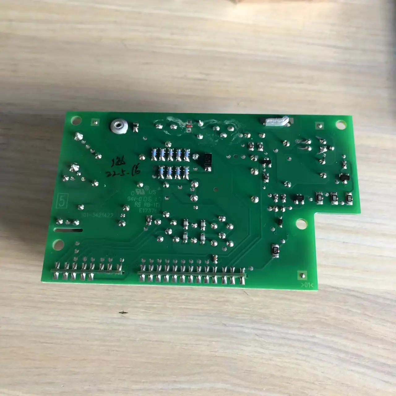 ใหม่เอี่ยม & Original M0185900HQ โคมไฟโปรเจคเตอร์240W Driver Ballast