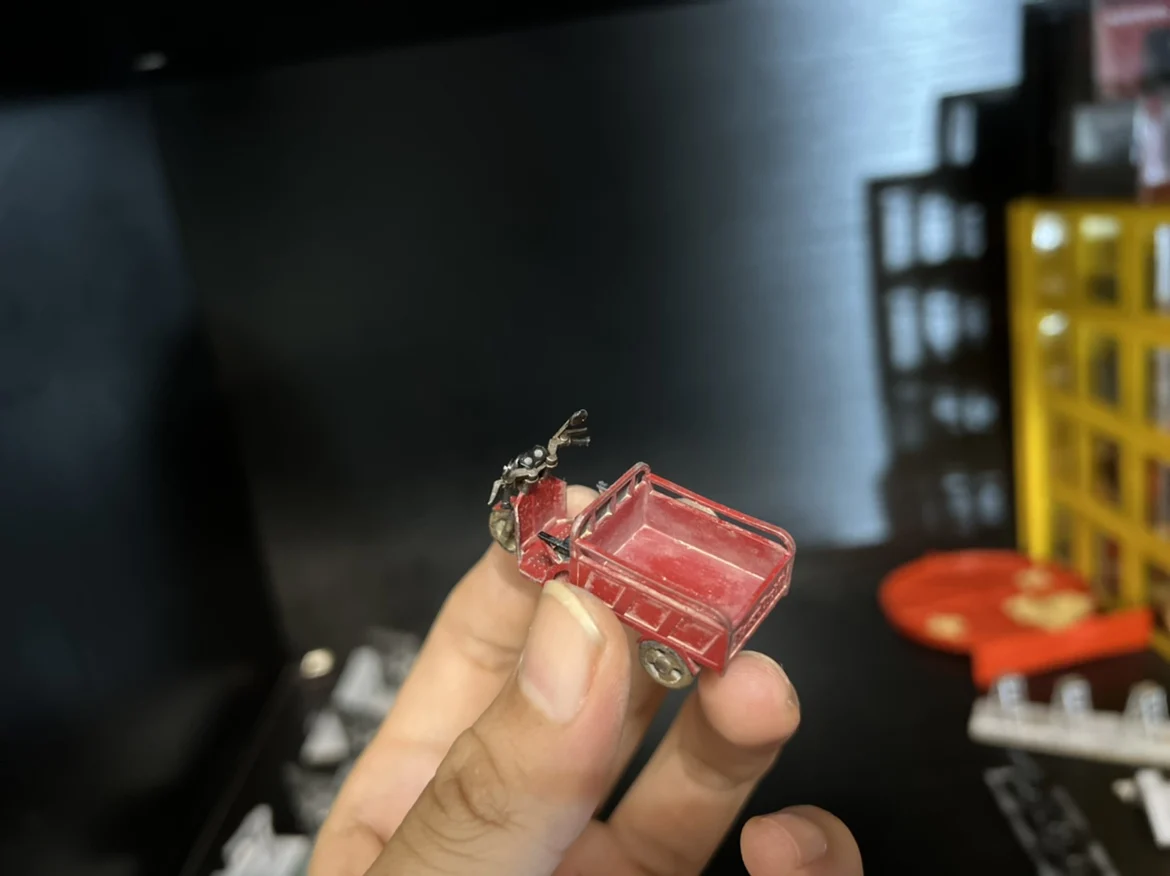 Tricycle 64 Scale Scene Accessories Ornaments Repair Shop Tools