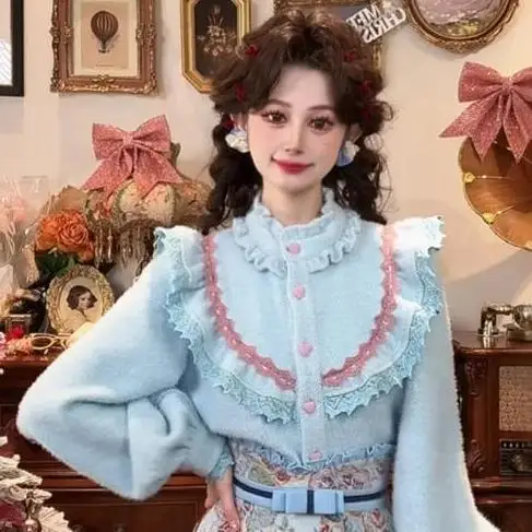 

French Retro Gentle Style Blue Shirt for Women in Spring and Autumn Style Design Niche Waist-hugging and Slimming Lace Top