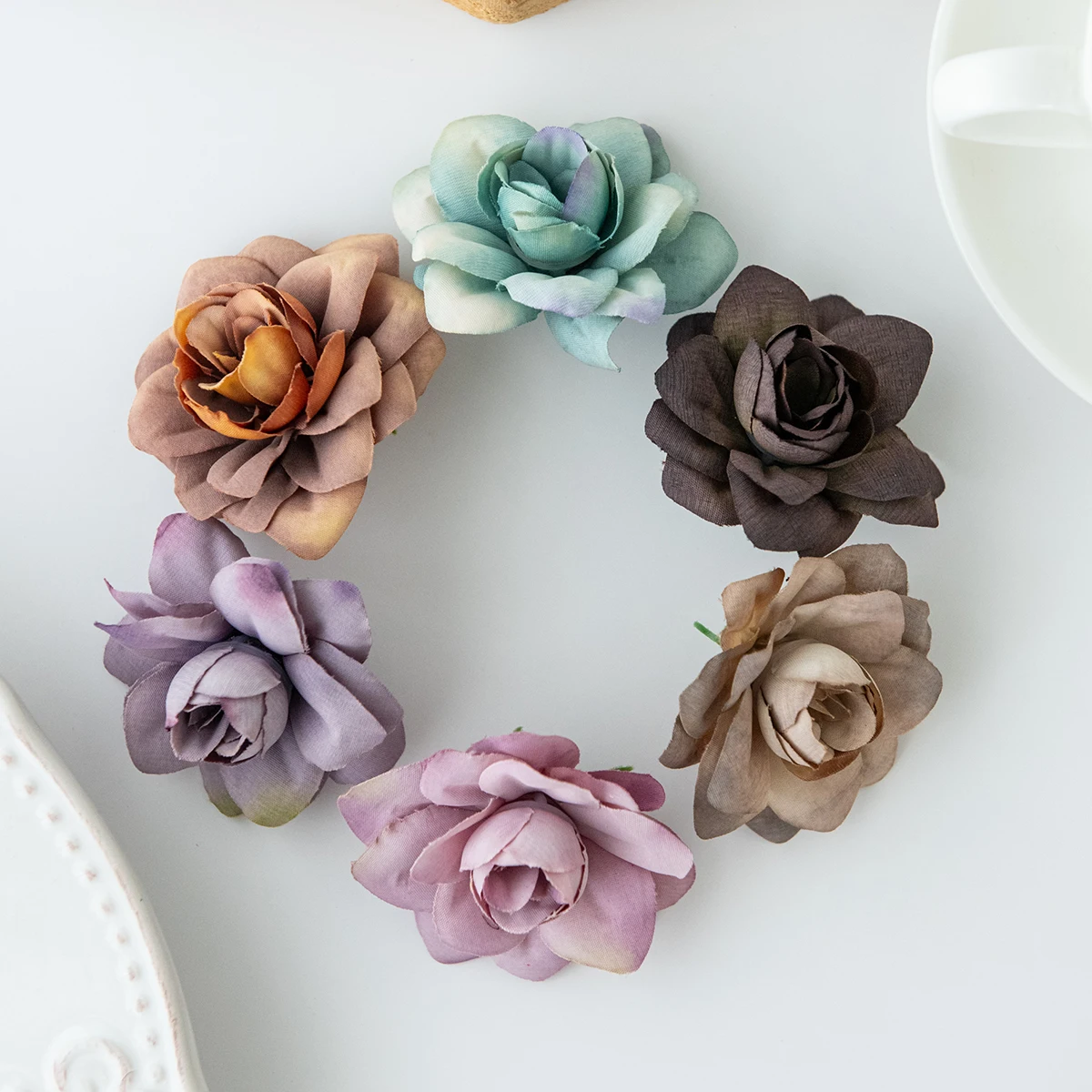 10 TEILE/SATZ Künstliche Rose Kopf Hause Outdoor Dekoration Gefälschte Blumen Hochzeit DIY Geschenk Box Kleidung Zubehör, Fotografie Requisiten