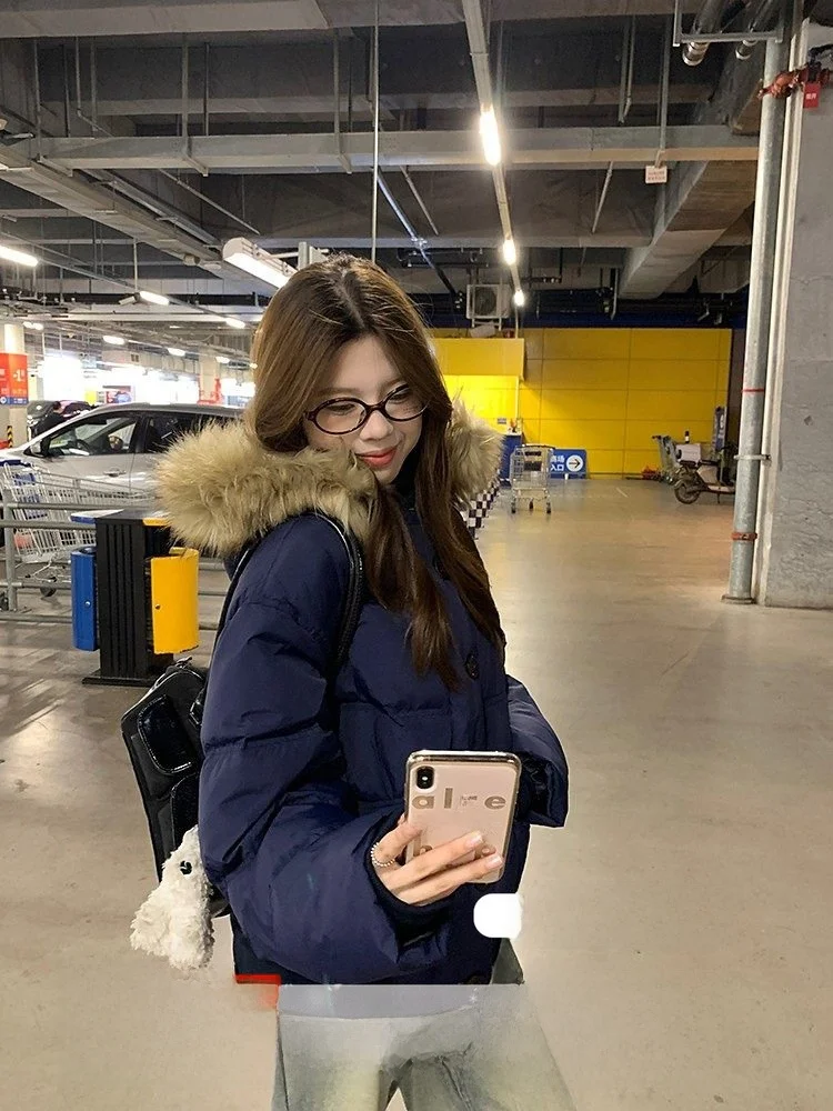 

Утепленная зимняя куртка для поездок на работу, теплая короткая пуховая куртка в корейском стиле, свободного кроя, из нейлона, с капюшоном и большим меховым воротником