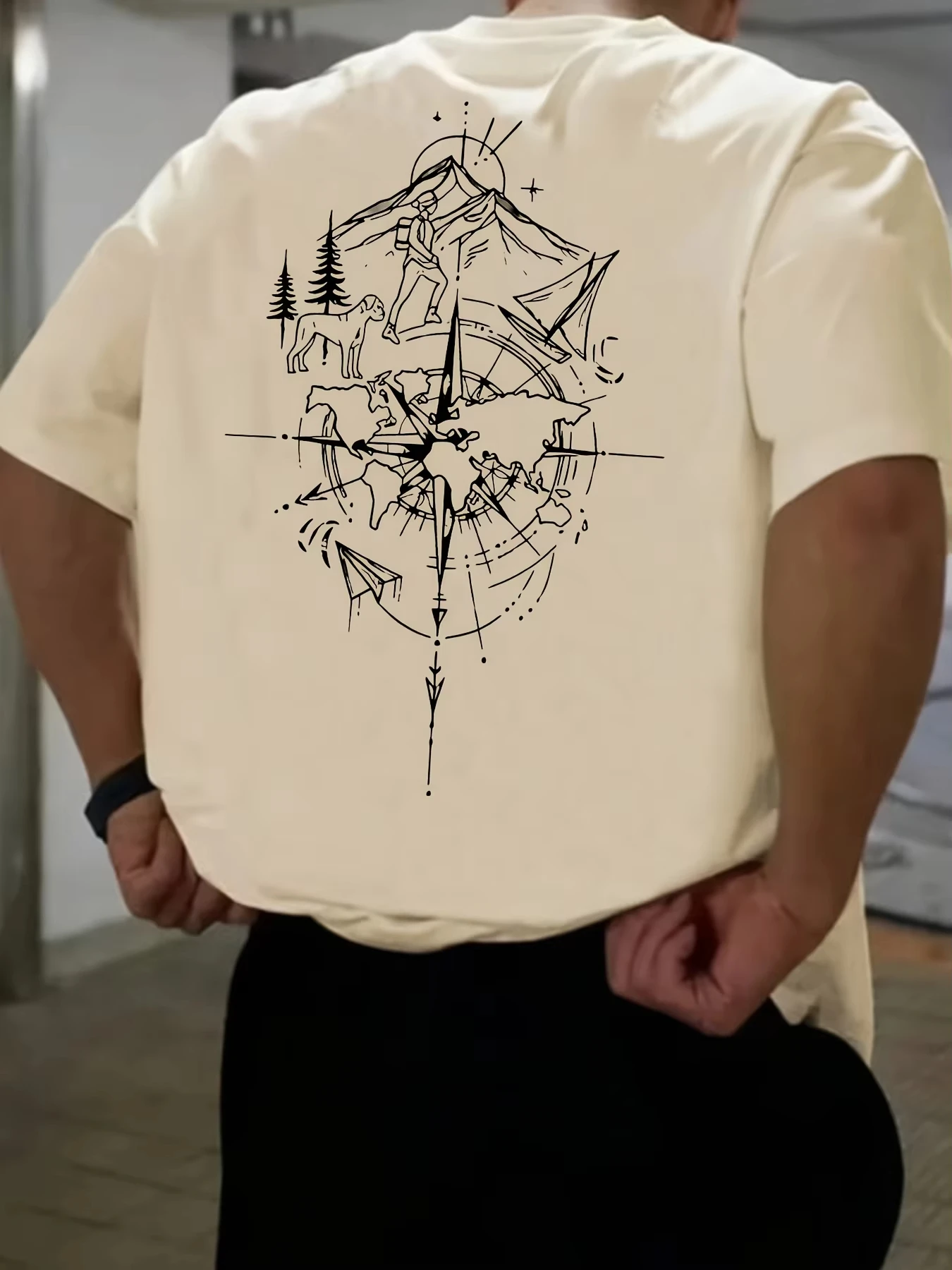 

2025 Outdoor Hiking Graphic Men's T-Shirt Compass Map Mountain Print Tee for Men Casual Oversized Adventure Camping Streetwear