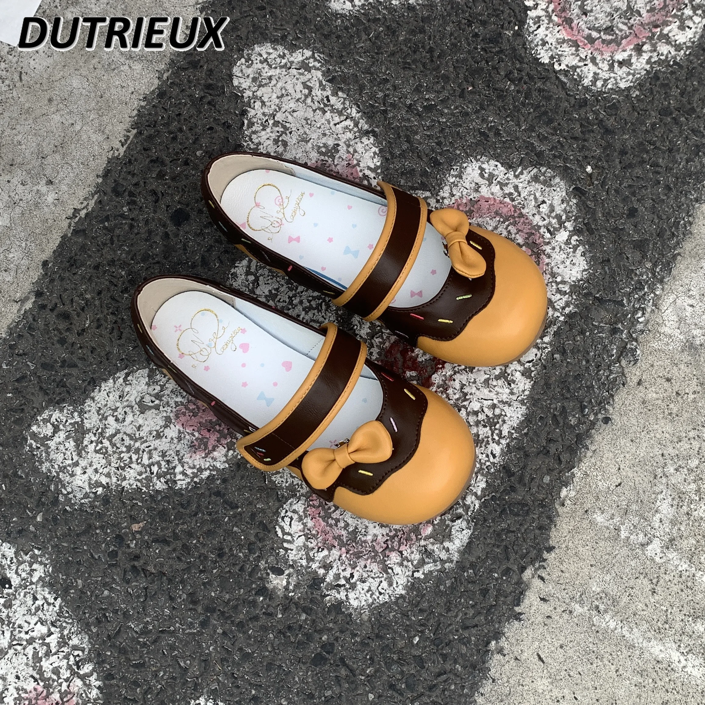 Bonitos y dulces zapatos de cuero pequeños a la moda para niña, diseño Original de estilo Lolita, zapatos planos de cabeza redonda Mary Jane para mujer, Primavera Verano