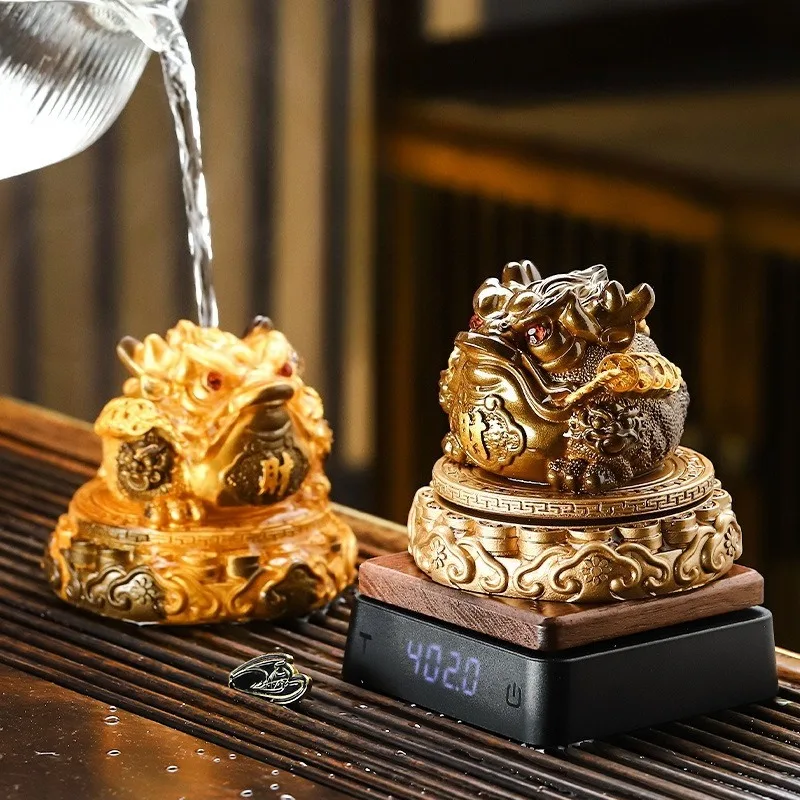 Rotating Fortune Toad Tea Pet Color Changing Ceramic Figurine for Gongfu Tea Set Teahouse Office Desk Home