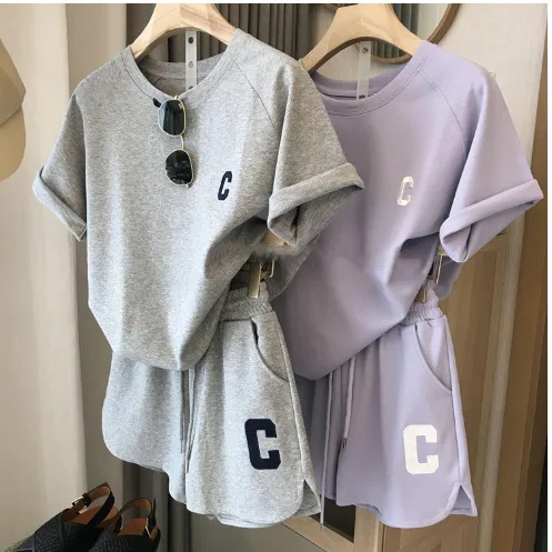 

Japanese and Korean sports suit women's summer thin style fish scale embroidery loose large size short sleeved shorts two-piece