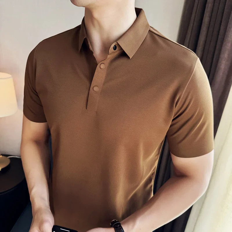 Polo para hombre, novedad de verano 20224, camiseta de manga corta ajustada elástica informal lisa sin marcas de seda helada, ropa para hombre