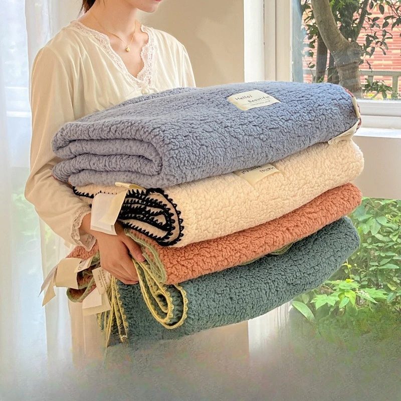 

A Class Bubble Fleece Blanket Double Sided Solid Color Shell Edge Office Nap Blanket