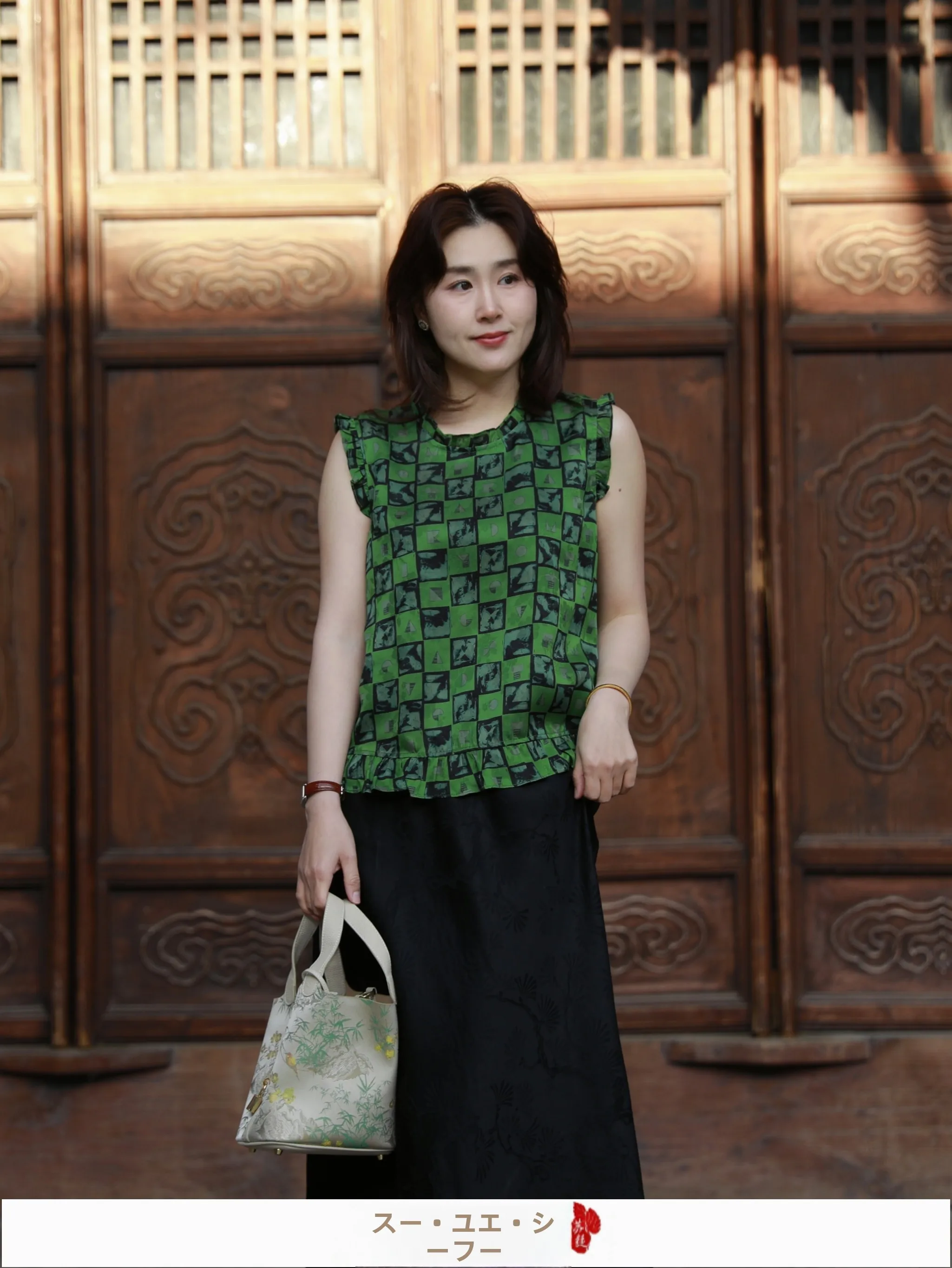 

Young Casual een Silk ort Sve T-irt Spring Summer New Sle Original Design No Sve Vest Lightweight Comfortable