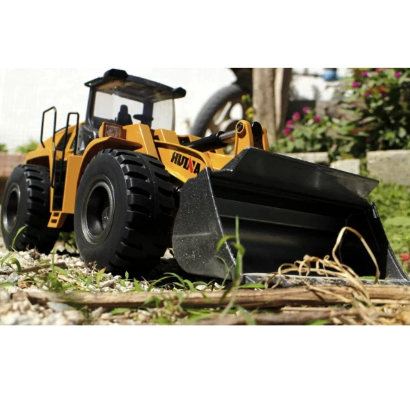 Huina 583 RC Łopata Hidrauliczna ze Stopu, 22 Kanały, Profesjonalny Elektryczny Buldozer, Zabawka dla Chłopca, Prezent na Boże Narodzenie