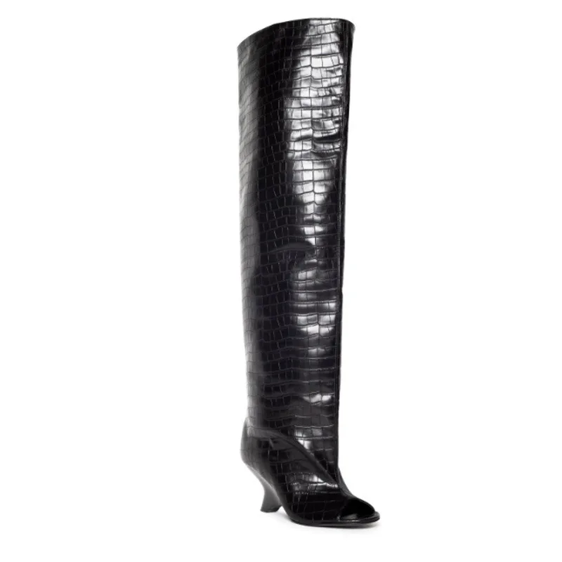 New European and American Slim Fit High-heeled Women\'s Knee High Boots, Fashionable Pointed Shark Boots, Size 43 Thigh Boots