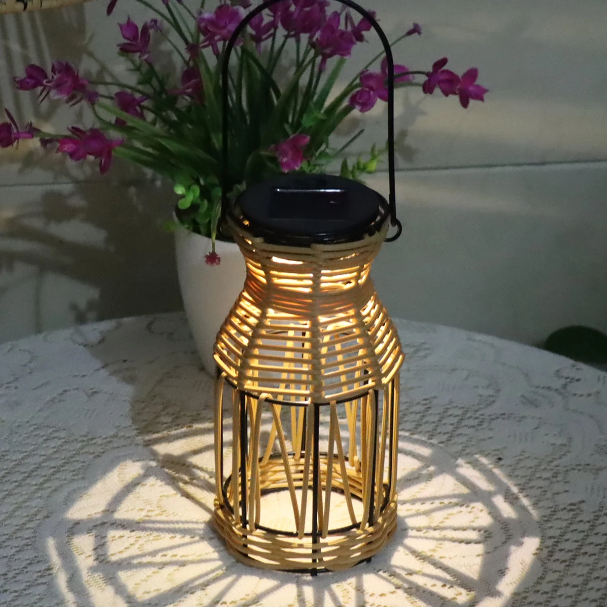 Outdoor Lighting And Landscape - 수공예 라탄 태양광 조명, 정원, 파티오