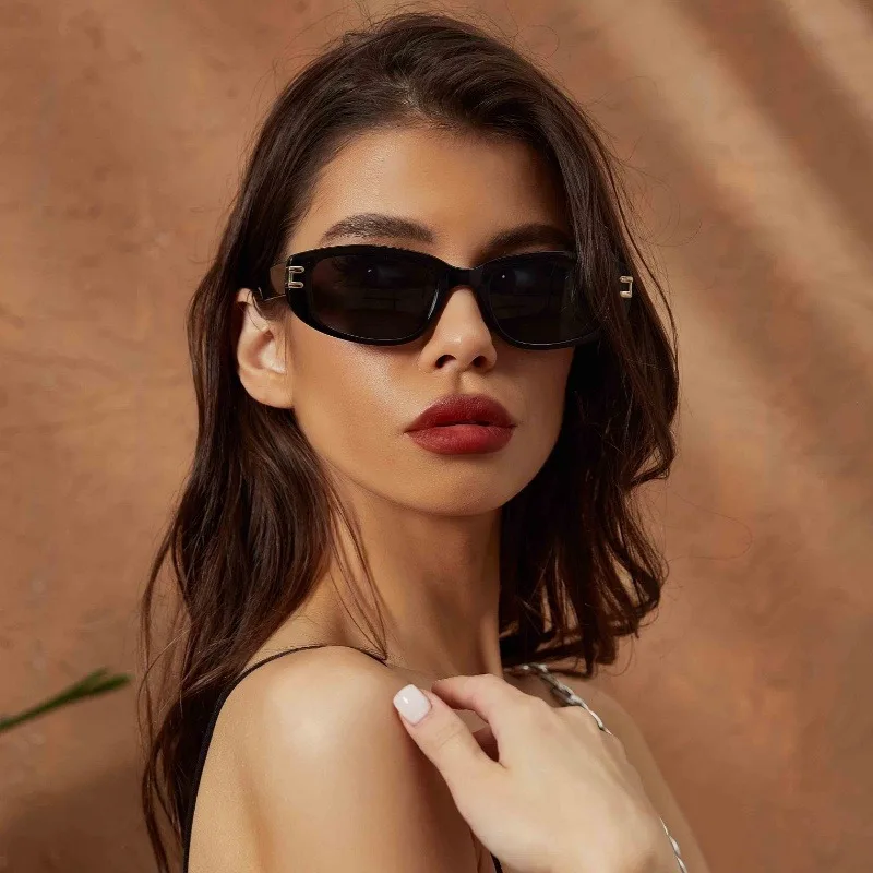 Mode Luxus Damen Mode Marke Designer Retro Sonnenbrille Frauen Sexy Brillen Unisex Shades
