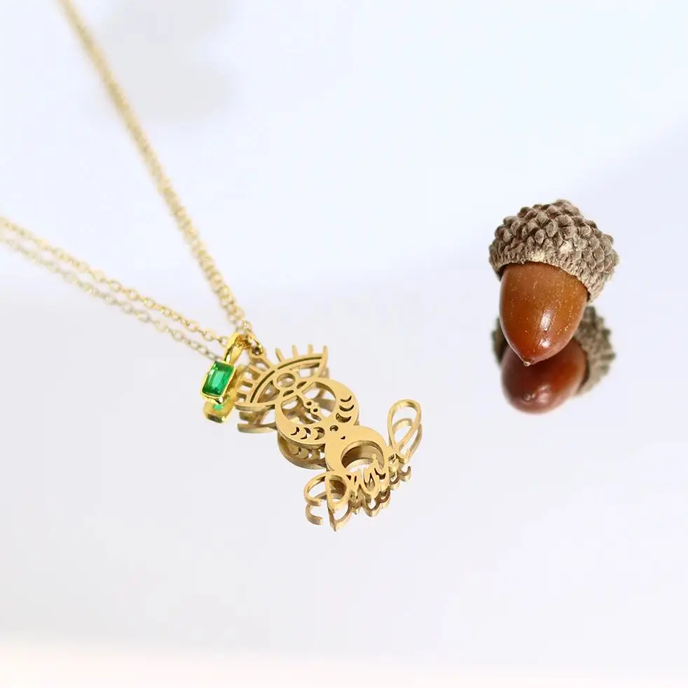 

Chandler Customized Hollow Evil Eye Name Necklace Stainless Steel with Green Zircon Party Jewelry Clavicle Chain