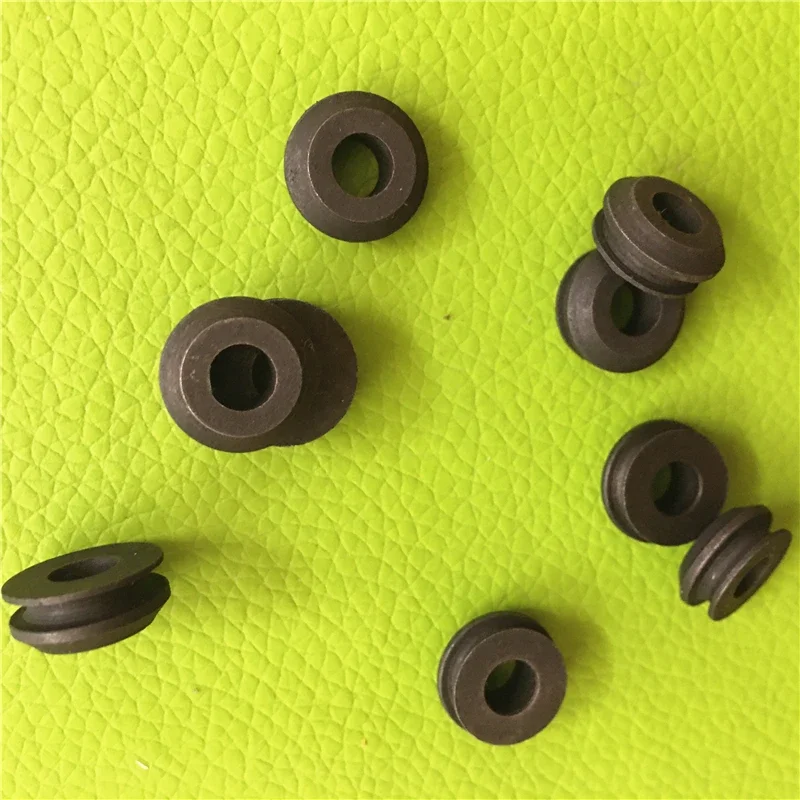 10 Pieces For Offset SM52 PM52 Machine G2.015.560F Spare Parts Roller For Slowdown Sheet