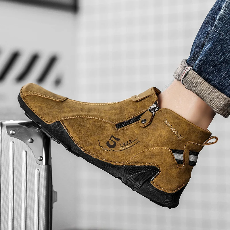

Men's Leather Ankle Boots Men Casual Shoes Men's Loafers and Slip-on Handmade Zipper Work Boots Designer Shoes Zapatos De Hombre