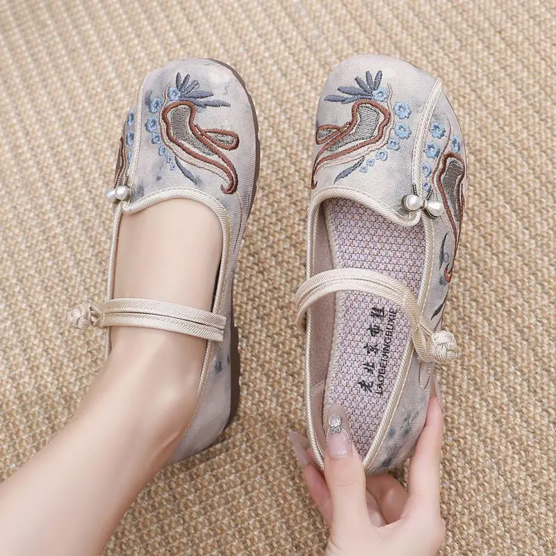 Women\'s mary jane elegant strappy flats woman vintage Chinese Beijing canvas Hanfu shoes elder lady Ancient embroidery shoes