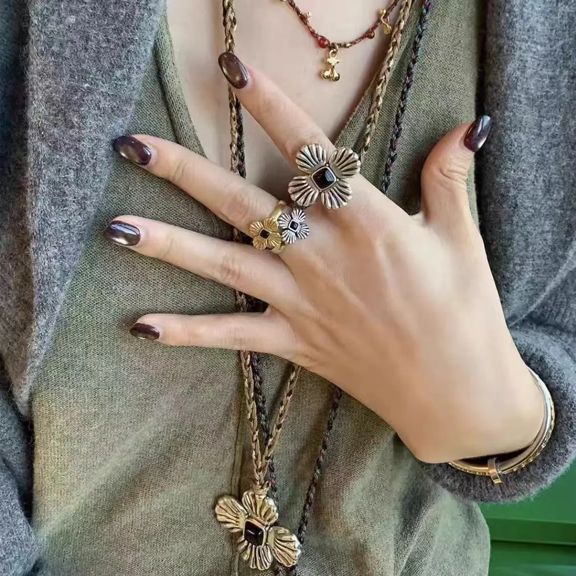 

Hibiscus & Clover Braided Necklace Adjustable Ring ,Vintage Gold Silver Jewelry Set