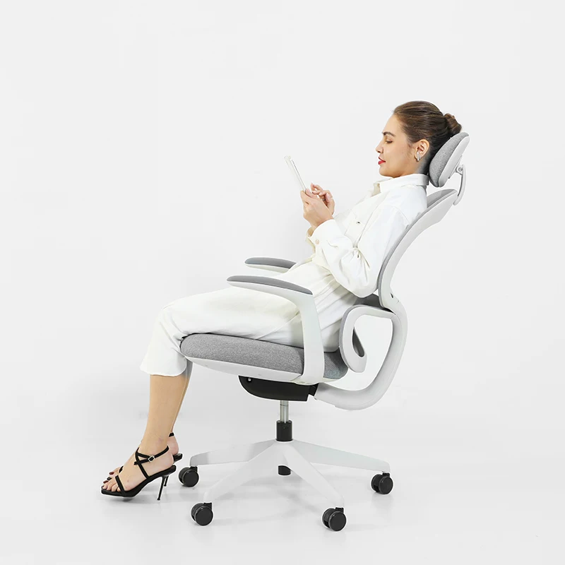 Moderne ergonomische directiestoel Echt lederen bureaustoel Fauteuil met voetsteun en armleuning