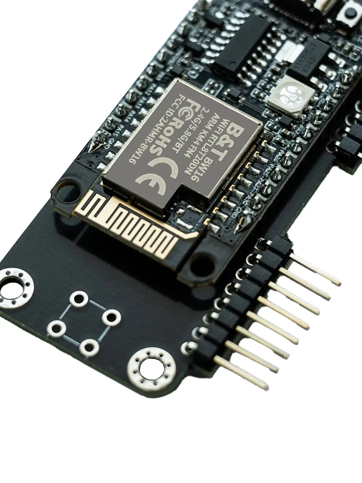 Flipper Zero Dual-Band 2.4G&5G WiFi Devboard, Preloaded Firmware, RTL8720DN (BW16) GPIO Module, Long-Range IoT Network Analysis