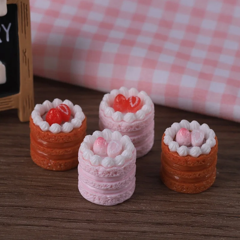 

3pcs Mini Strawberry Cream Cake Resin 3-Layer Miniature Dollhouse Simulation Food Pendants DIY Home Decor Decoration Crafts