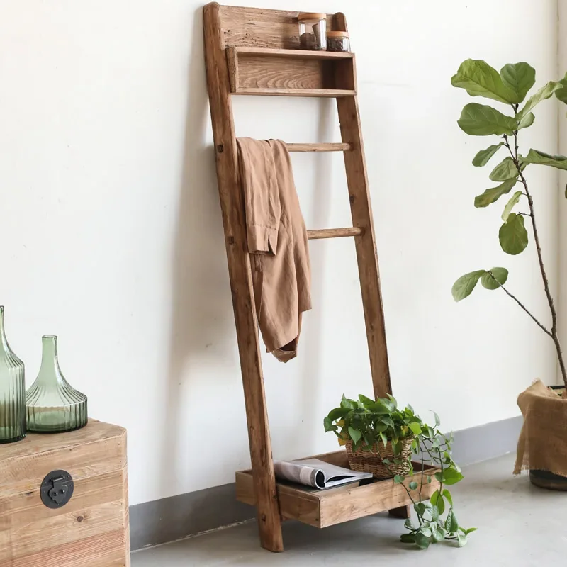 On the left bank of the wheat field, the log art landing inclined rack hanger old pine American living room solid wood shelf