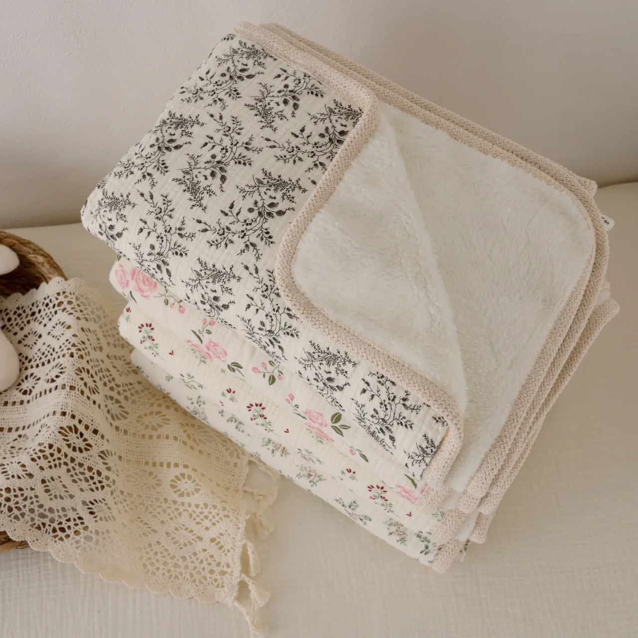 

Fleece Baby Blanket Newborn Muslin Swaddle Wrap Blankets For Boys Girls Velvet Warm Infant Bedding Crib Quilt Kids Throw Blanket