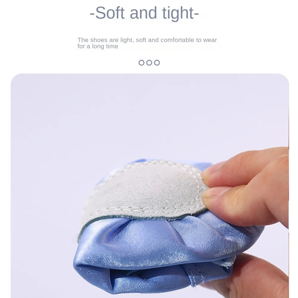 1 Pair of Gymnastics Satin Girls' Dancing Shoes Bow Knot Shiny Cat Claw Shoes Lace Lovely Ballet Shoes Children