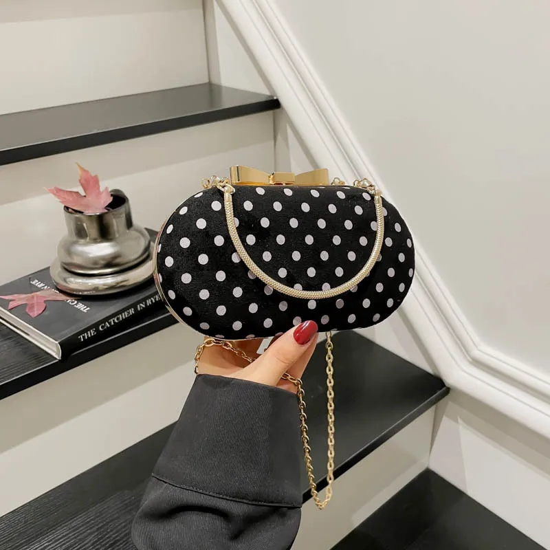 

Fashion Small Crossbody Shoulder Bag Women Retro Dot Suede Clutch Bag Metal Chain Designer Commuter Handbag Versatile Wallet