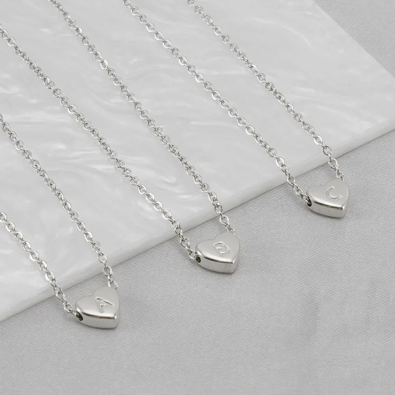 Silver Fashion Stainless Steel Heart Shape Pedant 26 Letter Initials Necklace Steel Color Collarbone Chain Wholesale