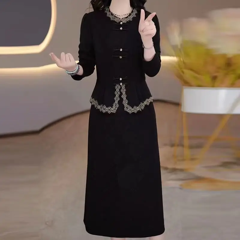 ベルベット厚手秋冬新作新中式スリム国民風バックル付きママ向けコントラストカラーワンピース