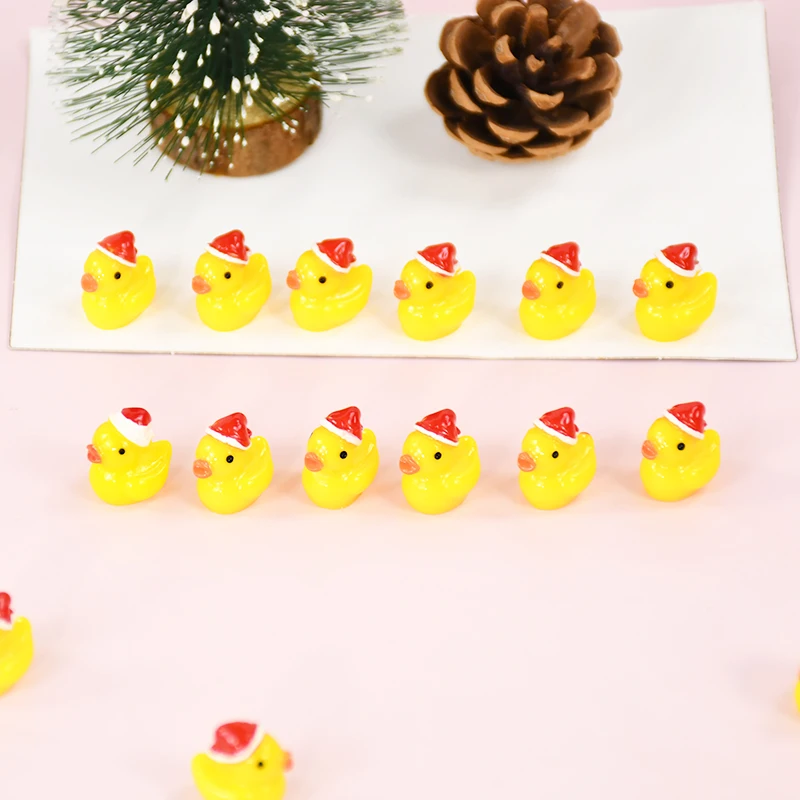 Mini Christmas Resin Ducks With Santa Hats Christmas Tree Tiny Ducks Figurines Xmas Fairy Garden Dollhouse Potted Plants Decors