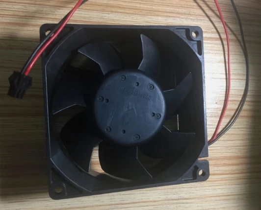 Brand New 3615RL-05W-B40 Waterproof Inverter Fan 9038 9CM 24V 0.73A Expedited Shipping