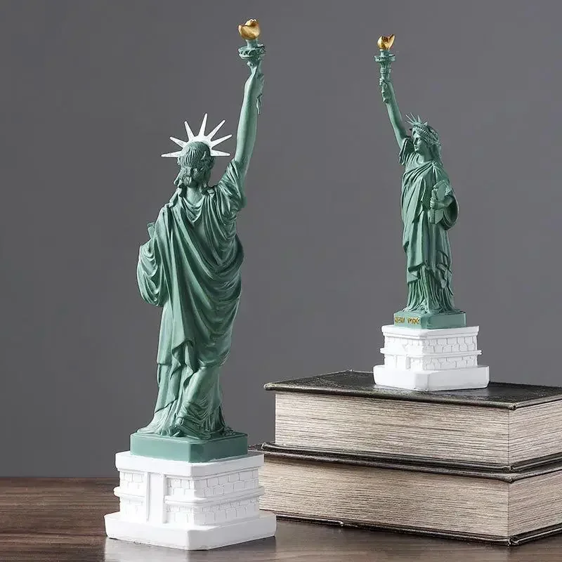 1pc Statue of Liberty Model Desk Accessories Collectibles Travel Souvenirs New York Office Home Interior Room Decoration
