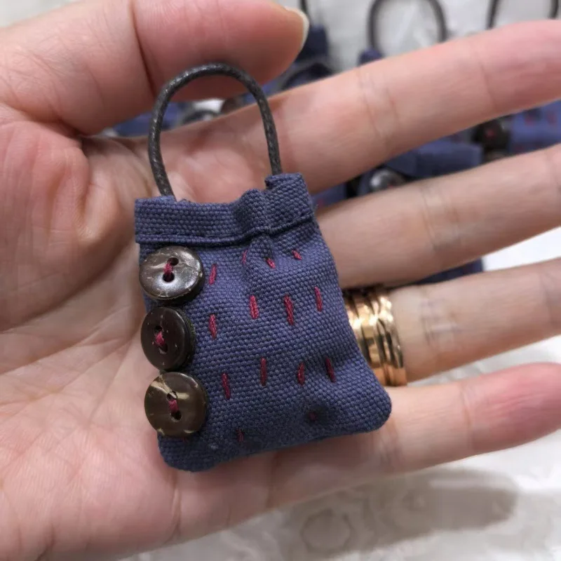 

Брошь в стиле «Свежий лес» ручной работы из льна с кокосовой пуговицей для мини-сумки, сумки-тоут, аксессуар для одежды