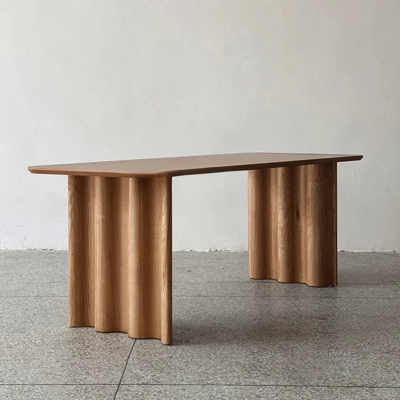 

Средневековый бревенчатый стиль, дизайнерская модель, стол для комнаты, верстак из цельного дерева, овальный столAA