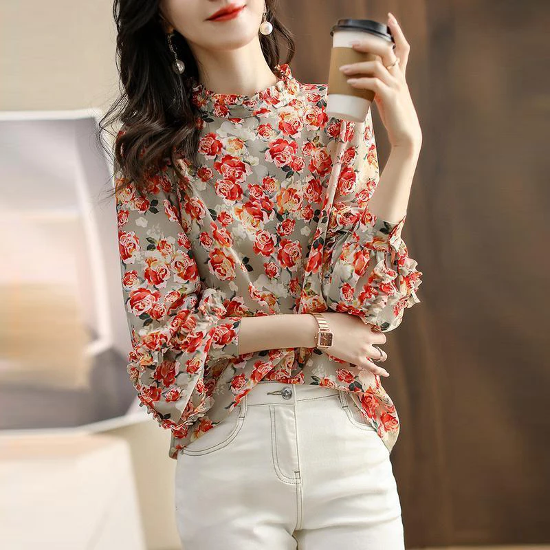 French collar printed chiffon lantern long sleeved shirt for women in the spring and autumn of 2025, new style edge pleated top
