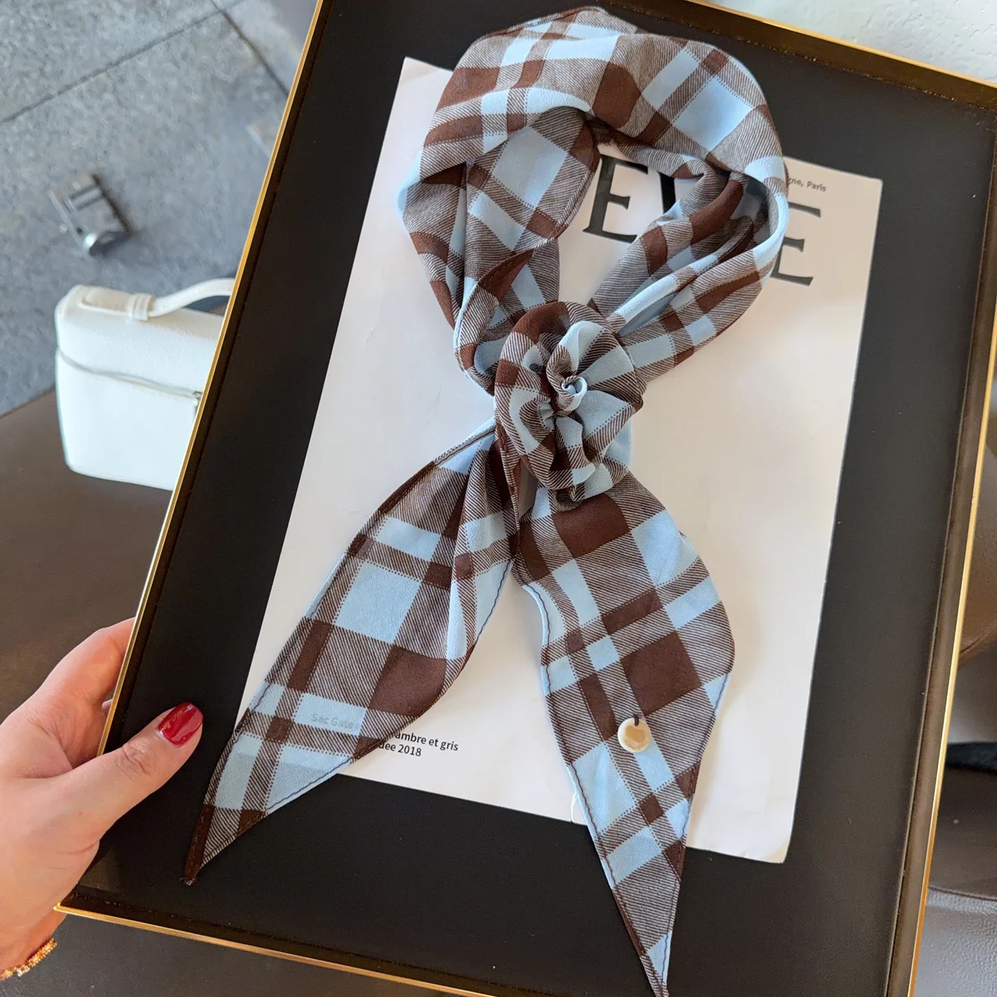 lenco-de-seda-com-estampa-de-rosa-estilo-coreano-lenco-de-pescoco-feminino-versatil-e-moderno-padrao-xadrez-decorativo-com