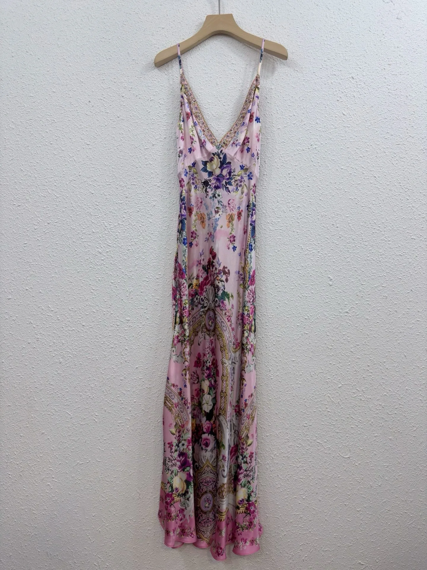 

100% Real Silk Boho Baroque Print Flowy Maxi Dress Elegant V Neck High Waist Chiffon Beach Dress for Women Holiday Party Luxury