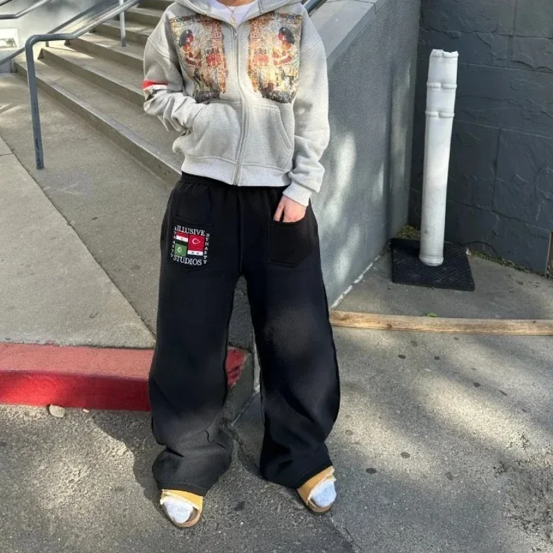 2025 힙합 하라주쿠 신상 그래픽 자수 남성 캐주얼 스웨트 팬츠 인스 고딕 레트로 멀티 포켓 남녀 공용 팬츠