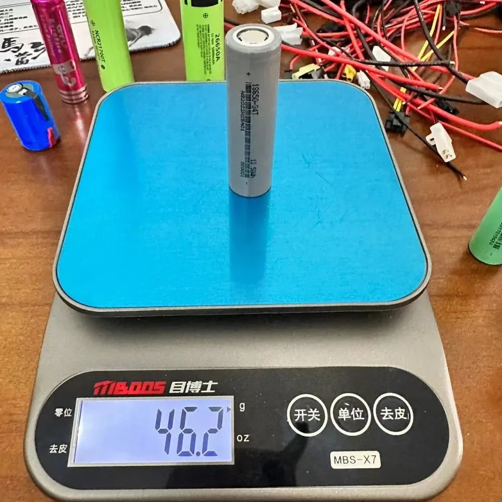 ミニLED懐中電灯,充電式リチウム電池,高品質,inr18650,3.7v,1500 mah,2000 mah,3000 mah,3400mah,100% mah,mah,オリジナル,