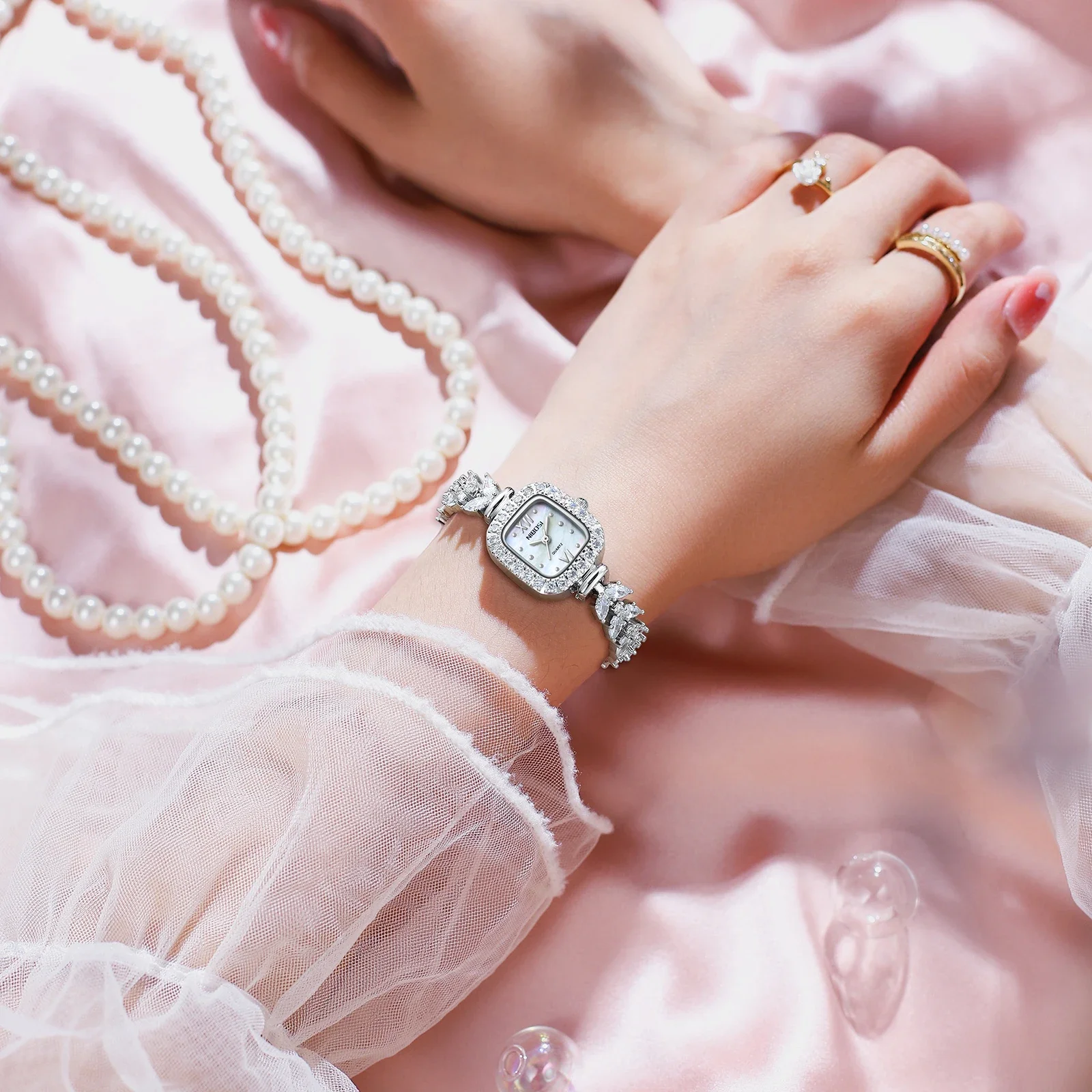 NIBOSI Orologi da donna di lusso Orologio al quarzo quadrato di moda Orologio da donna casual Orologio da donna con diamanti da lavoro Relogio Feminino